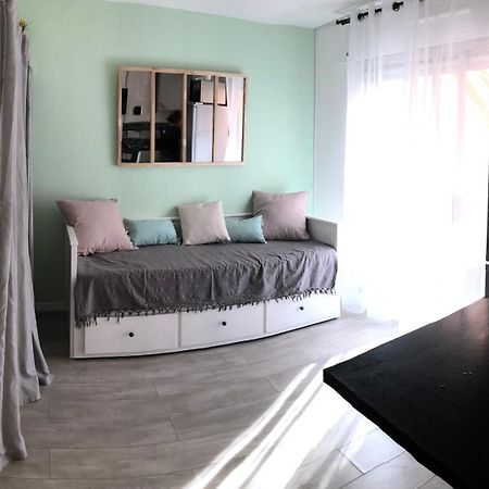 Studio Avec Terrasse Et Piscine باندول المظهر الخارجي الصورة